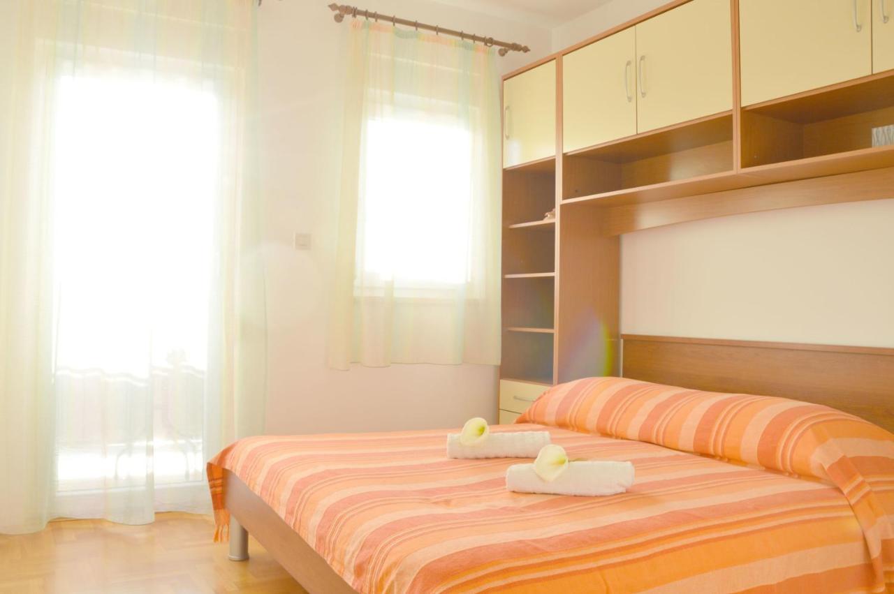 Apartment Riva Sea View Umag Phòng bức ảnh