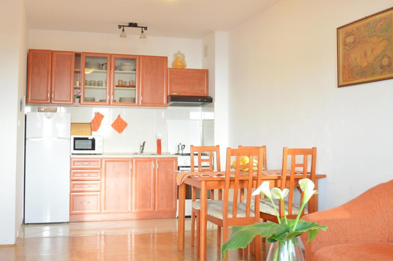 Apartment Riva Sea View Umag Ngoại thất bức ảnh